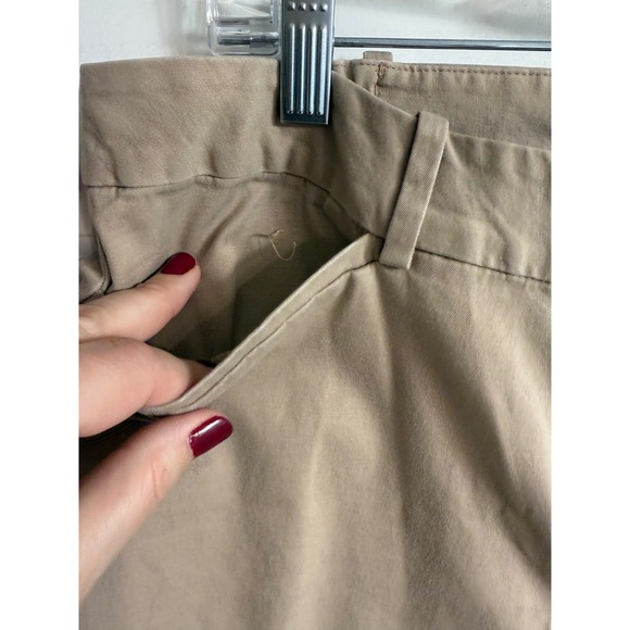 Talbots The Perfect Crop Khaki Pants Women 16W Mid Rise Elastic Waist - Picture 2 of 10